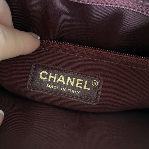 Chanel Camera Bag - Picture 3 of 17